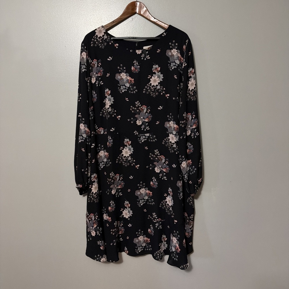 LOFT PLUS Black Floral Print Long Sleeve Dress